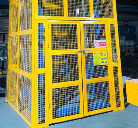 蛟河货梯可以安装在室外吗